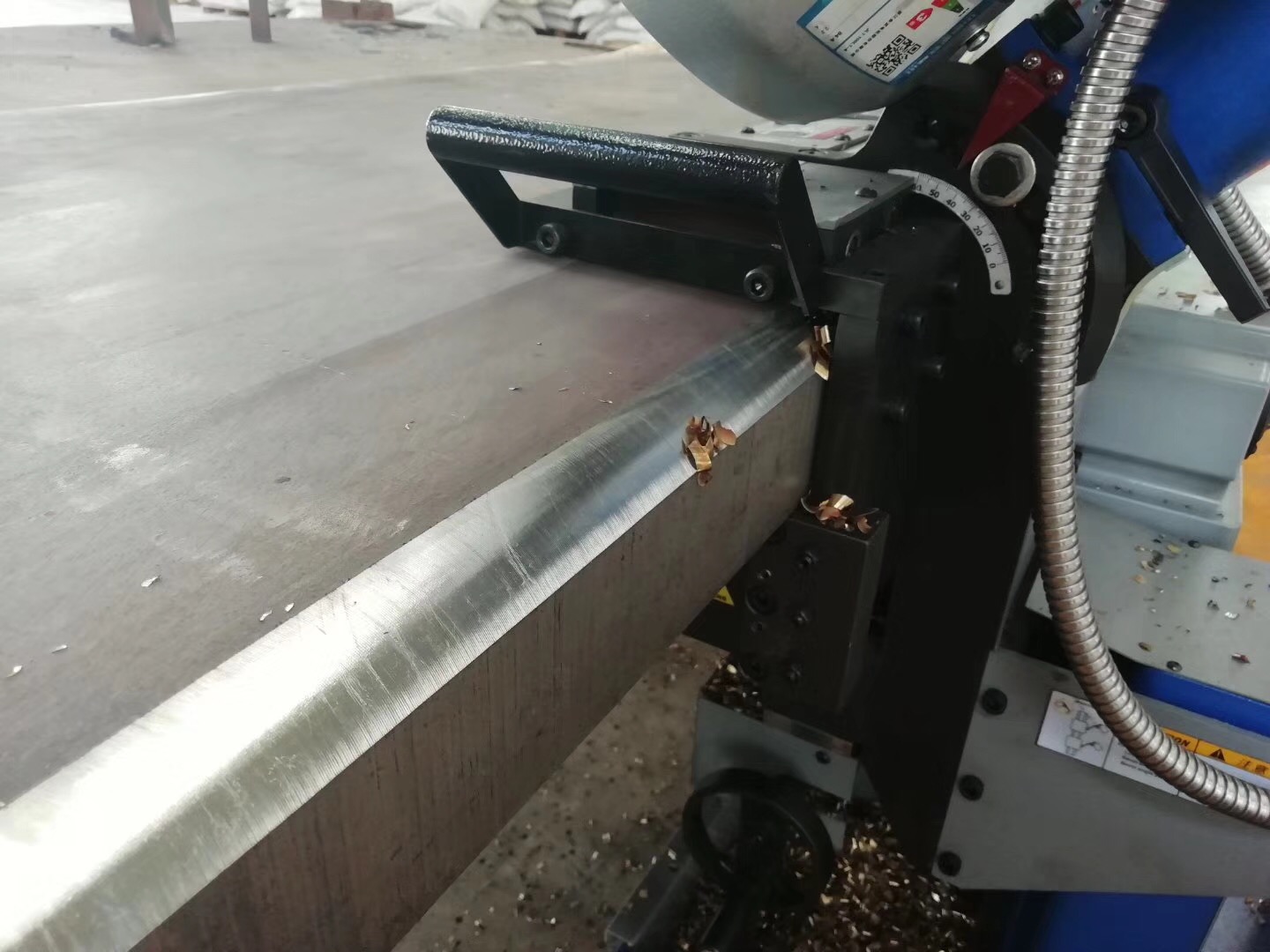 Smg Rapid-Edge 70M Milling Type Plate Beveling Machine Smg Rapid-Edge 70M Milling Type Plate Beveling Machine