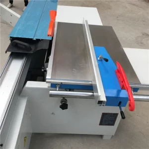 Furniture Woodworking Medium Wood Cutting Merchinery Sliding Table Panel Saw Machine for Carpenter Making Furniture Woodworking Medium Wood Cutting Merchinery Sliding Table Panel Saw Machine for Carpenter Making