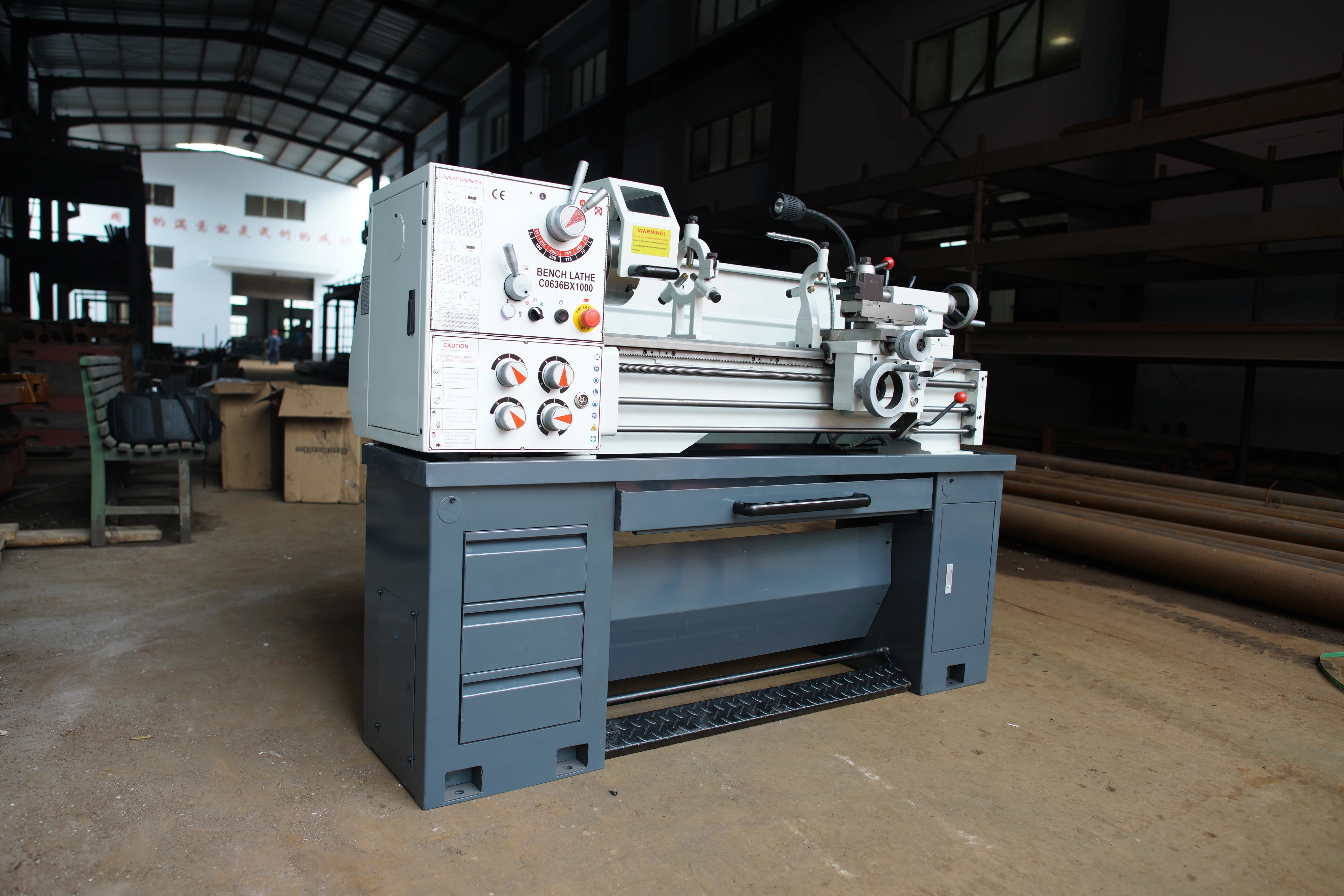 C0636B Manual Bench Lathe For Metal Working C0636B Manual Bench Lathe For Metal Working