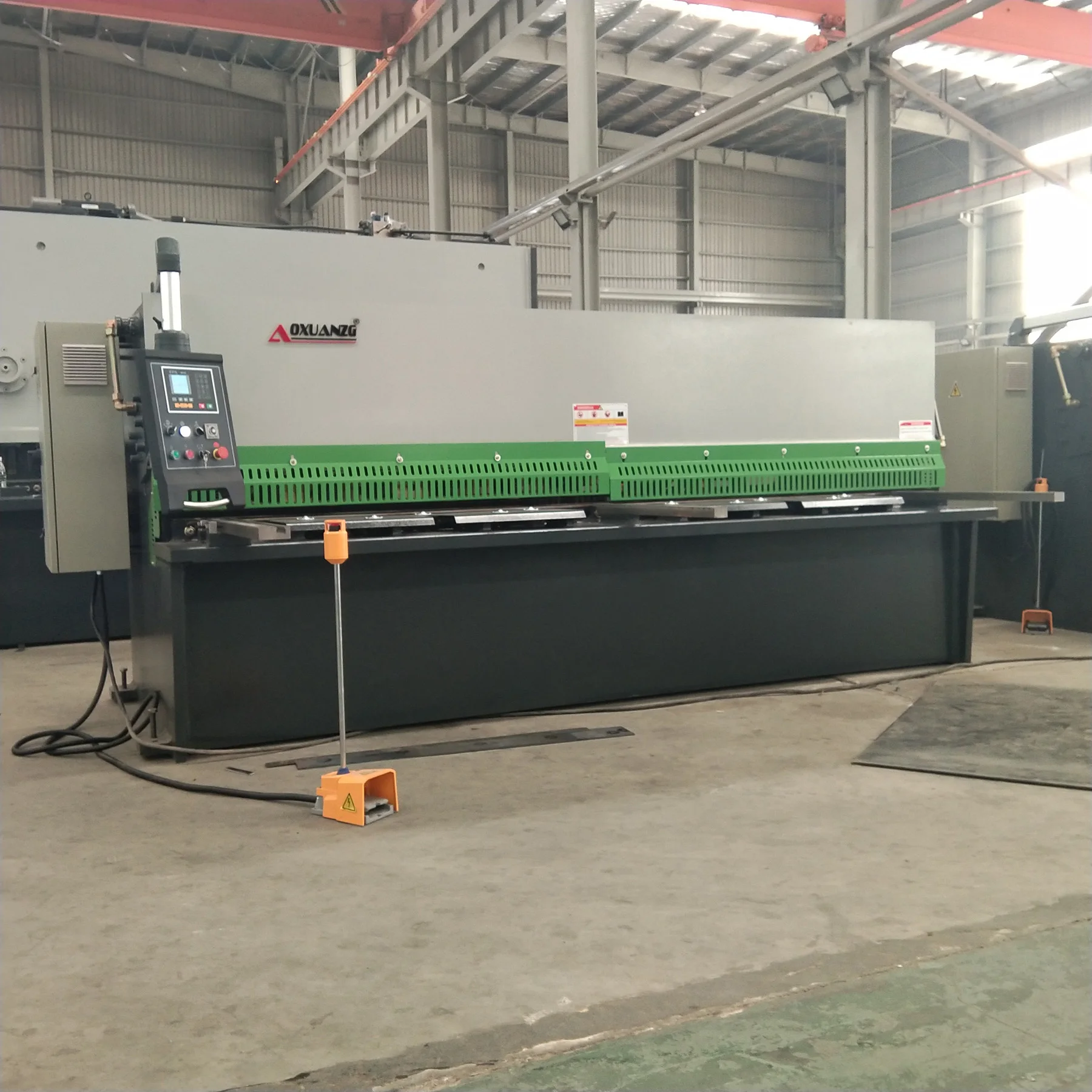 China Factory Qc11K-4*3200 E21Shydraulic Guillotine Shearing Machine Carbon Steel 3200Mm China Factory Qc11K-4*3200 E21Shydraulic Guillotine Shearing Machine Carbon Steel 3200Mm