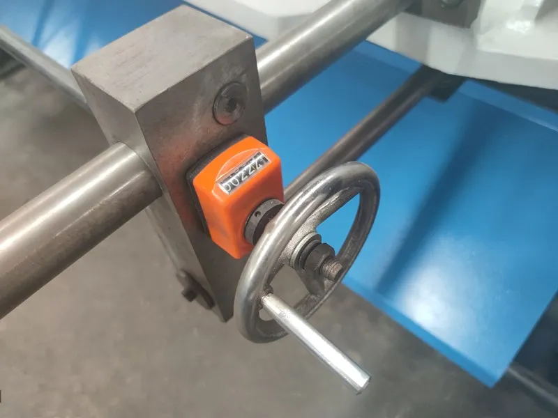Electric Cutter Shearing Machine Sheet Metal Cutting Plate Guillotine Shear Cutting Machine Electric Cutter Shearing Machine Sheet Metal Cutting Plate Guillotine Shear Cutting Machine