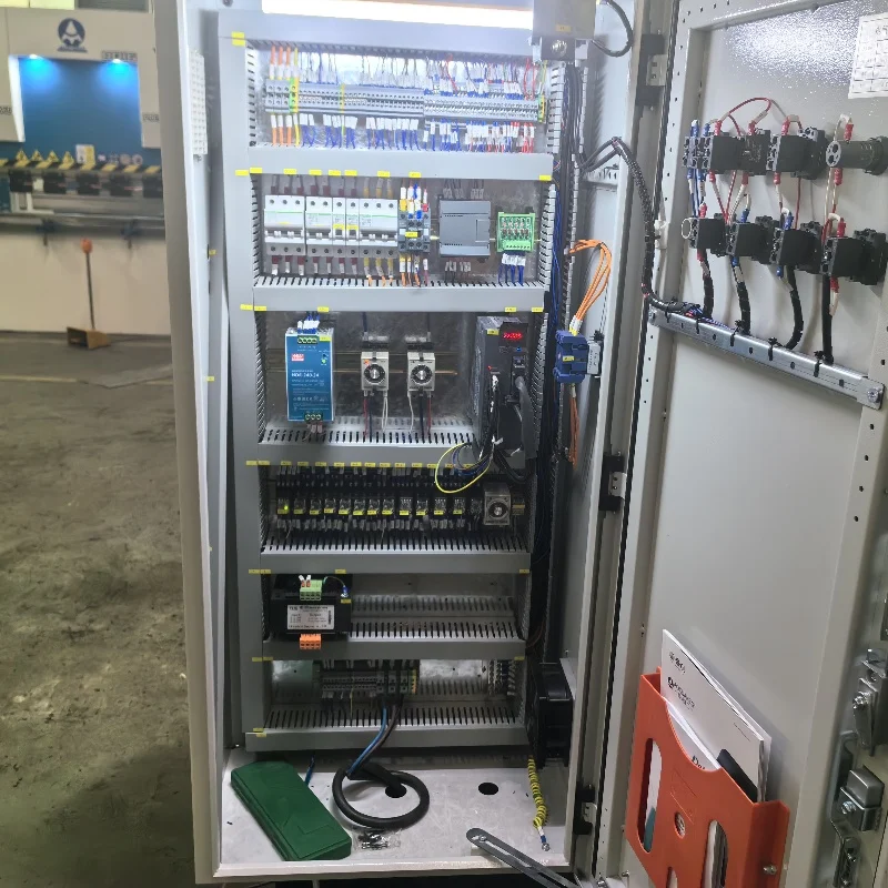 Good Price Guillotine Sheet Plate Shears Machine With Dac360T System For 8Mm Thickness Carbon Steel Good Price Guillotine Sheet Plate Shears Machine With Dac360T System For 8Mm Thickness Carbon Steel