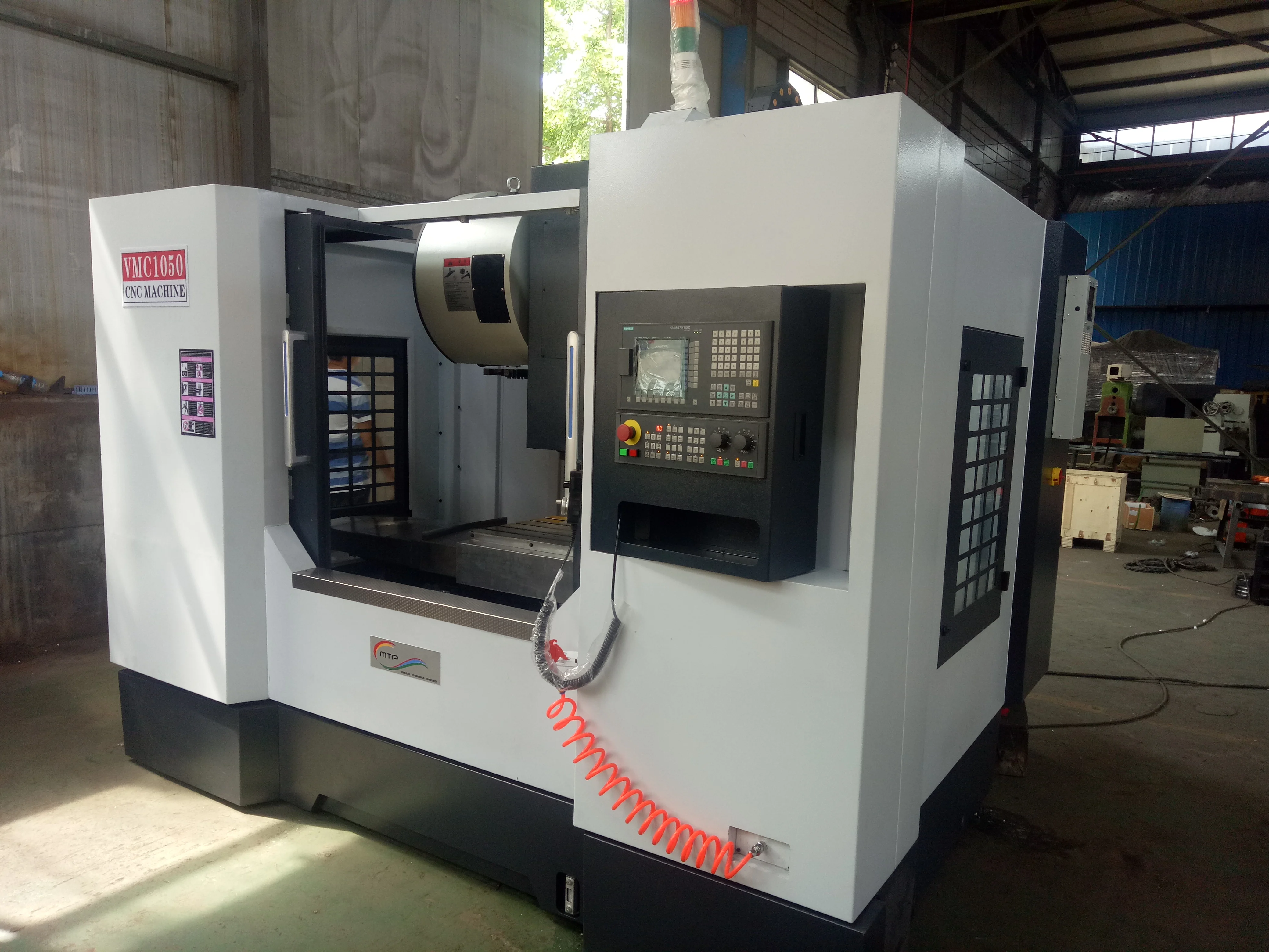 High Precision Verticall Machining Center Vmc1050L For Metalworking High Precision Verticall Machining Center Vmc1050L For Metalworking