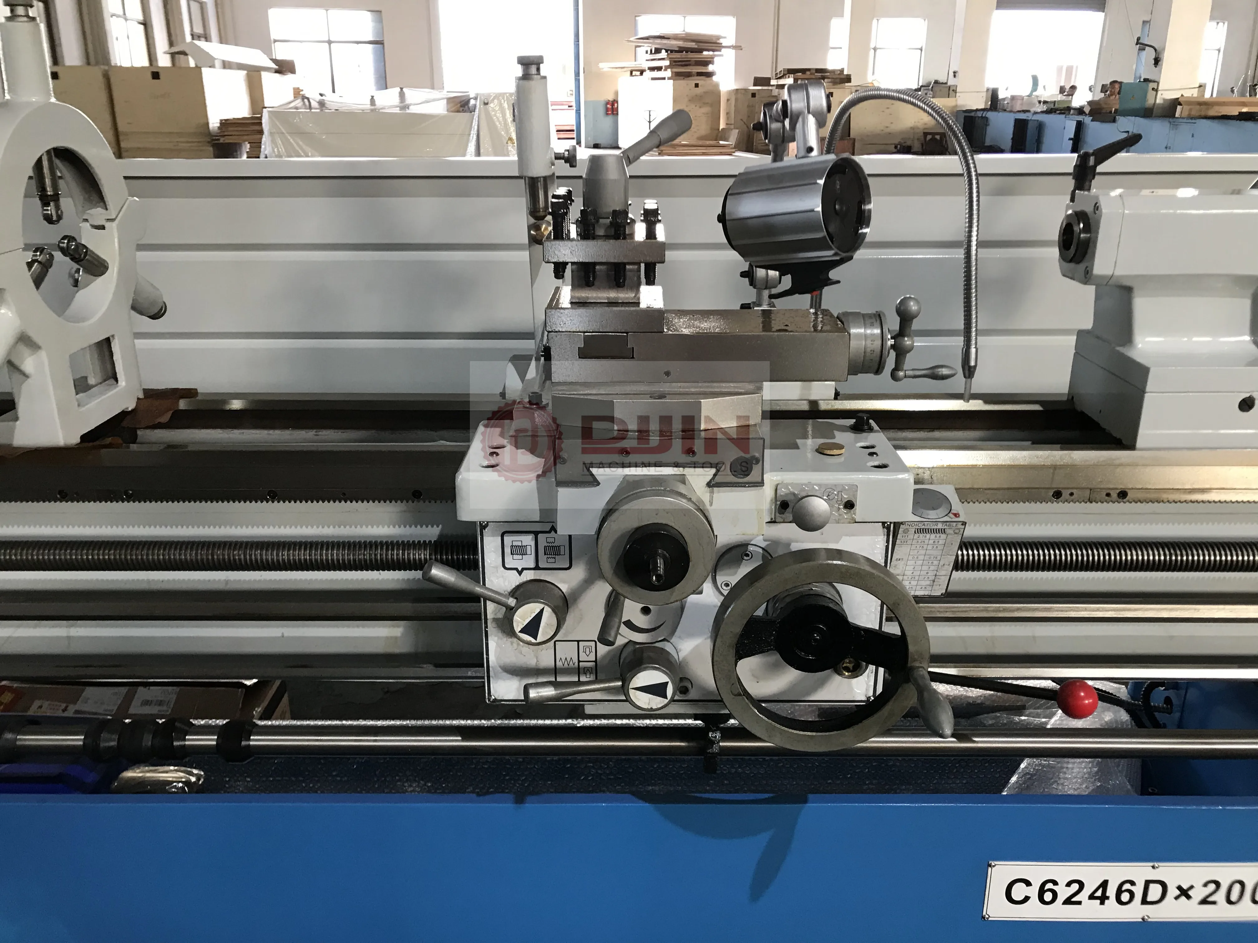 Big Bore 82Mm Conventional Lathe Machine Gap Bed Lathe Heavy Bench Lathe Metal Working Machine Factory Directly Sell Big Bore 82Mm Conventional Lathe Machine Gap Bed Lathe Heavy Bench Lathe Metal Working Machine Factory Directly Sell