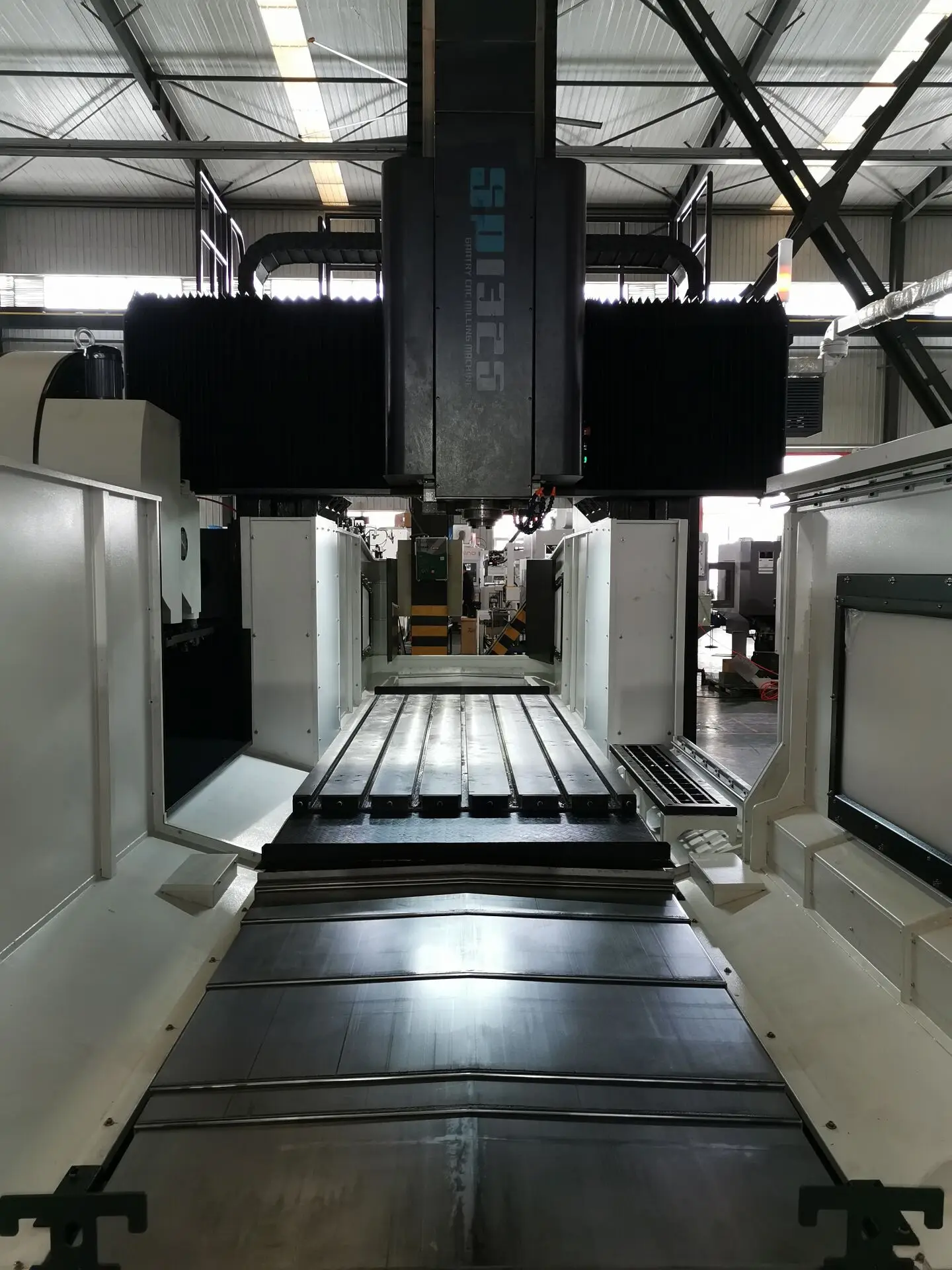 Gmc1640 Accuracy Cnc Gantry Milling Machining Center From China Gmc1640 Accuracy Cnc Gantry Milling Machining Center From China