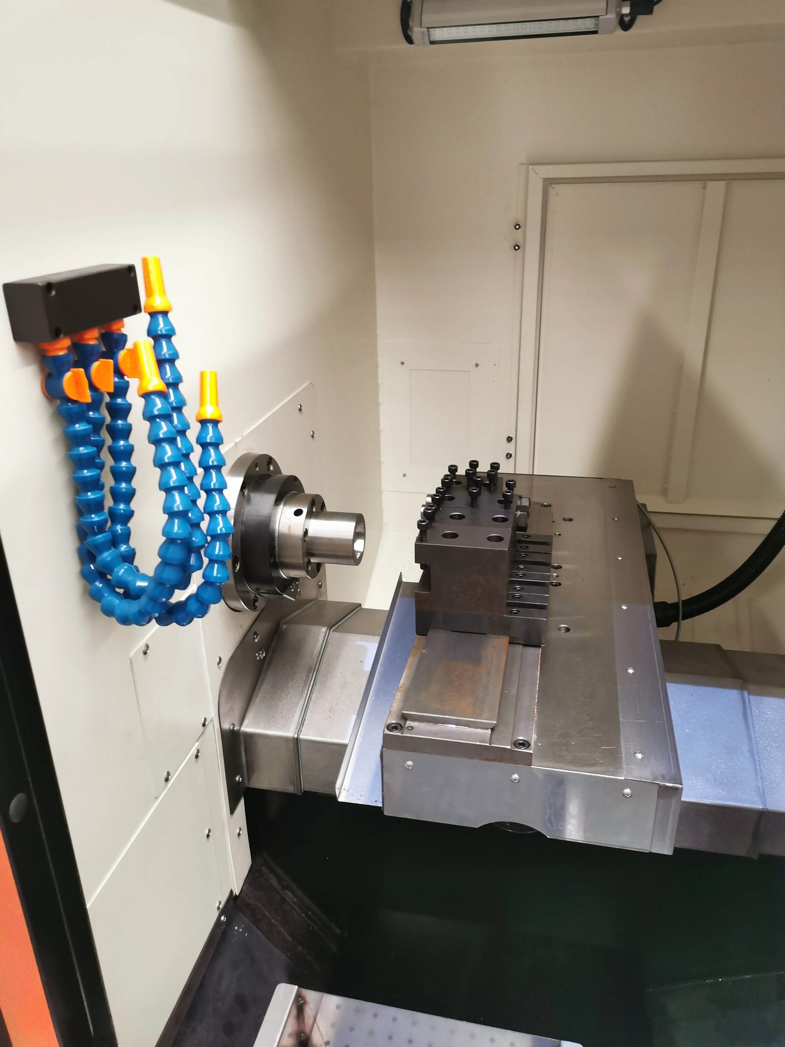 High Precision Ck32A3 Cnc Lathe Swiss Type For Metalworking High Precision Ck32A3 Cnc Lathe Swiss Type For Metalworking