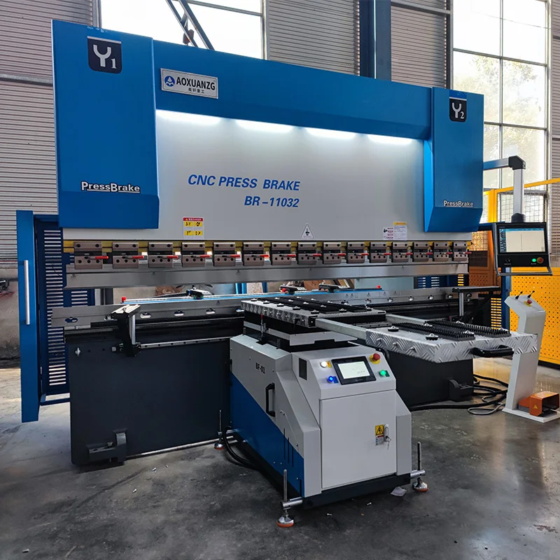 Hydraulic Bending Machine, Cnc El15T System Press Brake, 4+1 Axis Folding Bender With Automatic Feeder Hydraulic Bending Machine, Cnc El15T System Press Brake, 4+1 Axis Folding Bender With Automatic Feeder