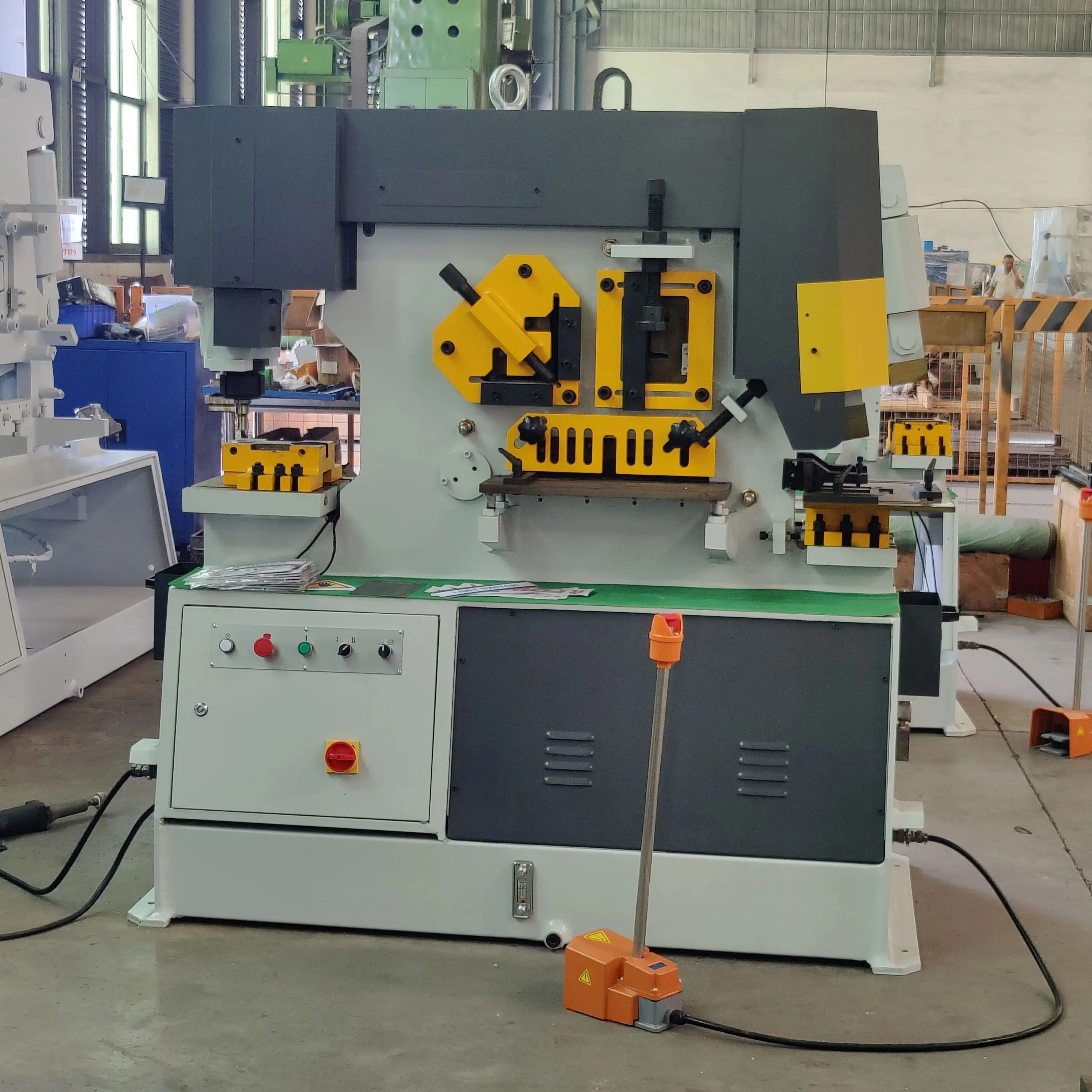 Hydraulic Punching Shearing And Notching Machine Ironworker Metal Processing Machine Hydraulic Punching Shearing And Notching Machine Ironworker Metal Processing Machine