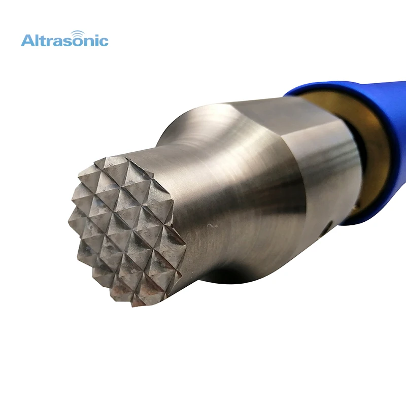 Factory Price Ultrasonic Spot Welding Machine For Vehicle Panel 35Khz Ultrasonic Welding Machine Generator With Spot Welder Head Factory Price Ultrasonic Spot Welding Machine For Vehicle Panel 35Khz Ultrasonic Welding Machine Generator With Spot Welder Head