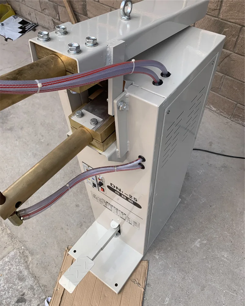Pedal Type Spot Welders, Spot Point Welding Machine, Welding Equipment For Galvanized Sheet Hvac Air Duct Pedal Type Spot Welders, Spot Point Welding Machine, Welding Equipment For Galvanized Sheet Hvac Air Duct