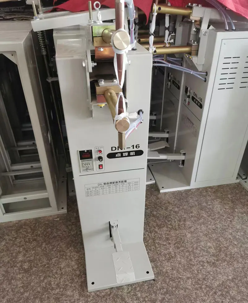 1.5Mm Stainless Steel Galvanized Spot Welding Machine Sheet Carbon Steel Wire Sheet Metal Electric Spot Welder 1.5Mm Stainless Steel Galvanized Spot Welding Machine Sheet Carbon Steel Wire Sheet Metal Electric Spot Welder