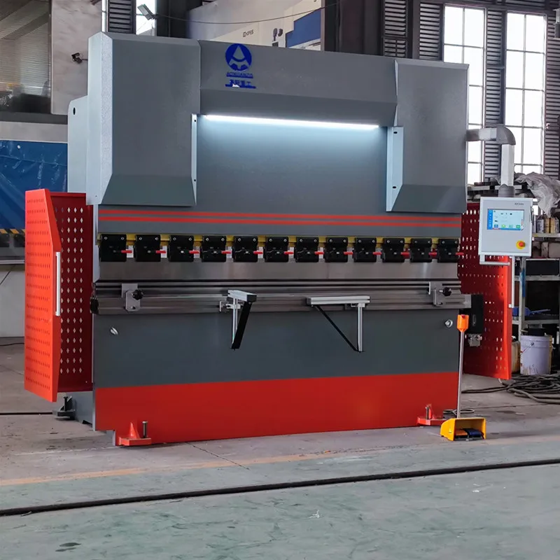 Hydraulic Bending Machine, Sheet Metal Press Lock With Controller Tp10S And Clamp Quick Bending Plate. Plate Iron And Carbon Hydraulic Bending Machine, Sheet Metal Press Lock With Controller Tp10S And Clamp Quick Bending Plate. Plate Iron And Carbon