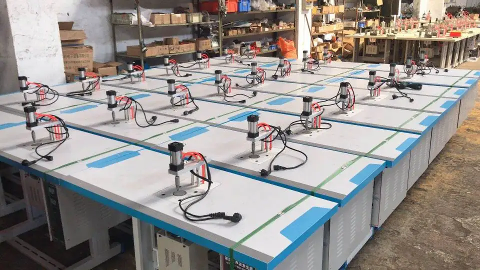 Automatic Small Ultrasonic Mask Ear-Loop Spot Welding Machine Automatic Small Ultrasonic Mask Ear-Loop Spot Welding Machine