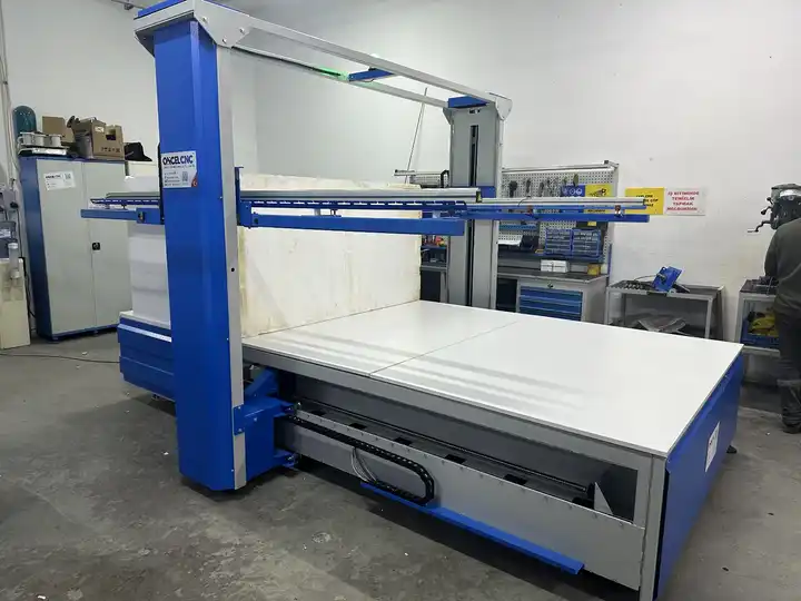 Multifunctional Eps Foam Hot Wire Cnc Cutting Machine (3 Axis) New Used Condition Manual Hydraulic Saw Band Band Saw Machines Multifunctional Eps Foam Hot Wire Cnc Cutting Machine (3 Axis) New Used Condition Manual Hydraulic Saw Band Band Saw Machines
