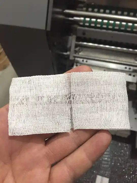 High Speed Textile Medical Cotton Surgical Gauze Making Swab Compress X-Ray Detectable Folding Surgical Sponge Machine High Speed Textile Medical Cotton Surgical Gauze Making Swab Compress X-Ray Detectable Folding Surgical Sponge Machine