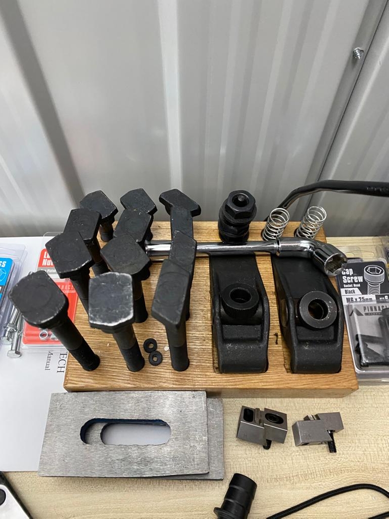 5-Axis Cnc Mill 5-Axis Cnc Mill