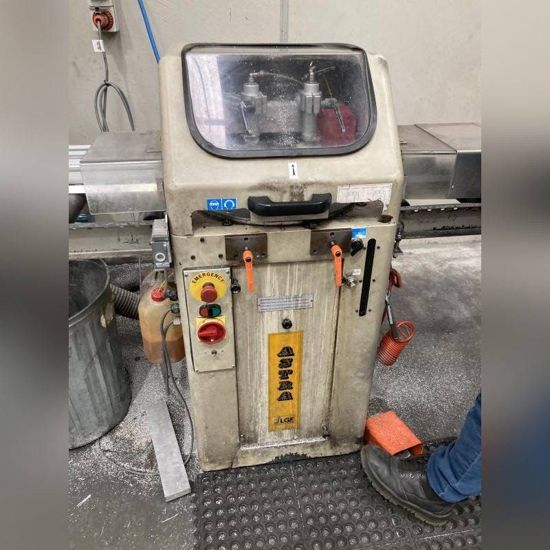 Lgf Italy Astra Upstroking Semi-Automatic Mitre Cutting Aluminium Saw Lgf Italy Astra Upstroking Semi-Automatic Mitre Cutting Aluminium Saw