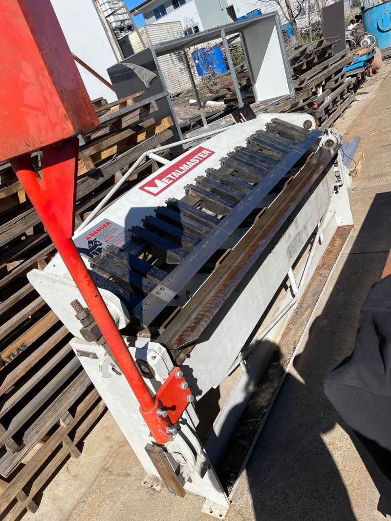 Metal Master 2400 Pan Brake Metal Master 2400 Pan Brake