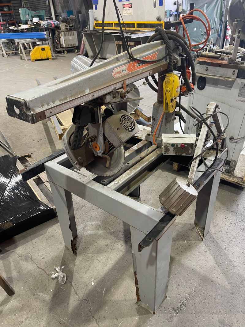 Metal Master 2400 Pan Brake Metal Master 2400 Pan Brake