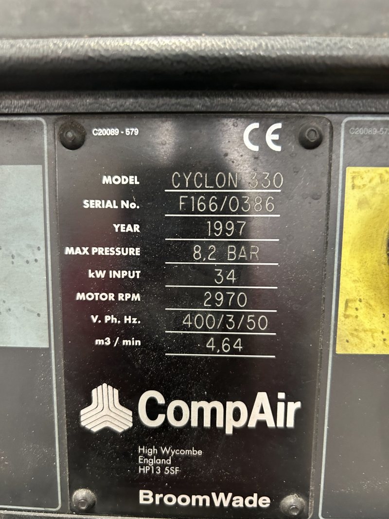 Screw Compressor 34Kw, Dryer, And Pressure Vessel Screw Compressor 34Kw, Dryer, And Pressure Vessel