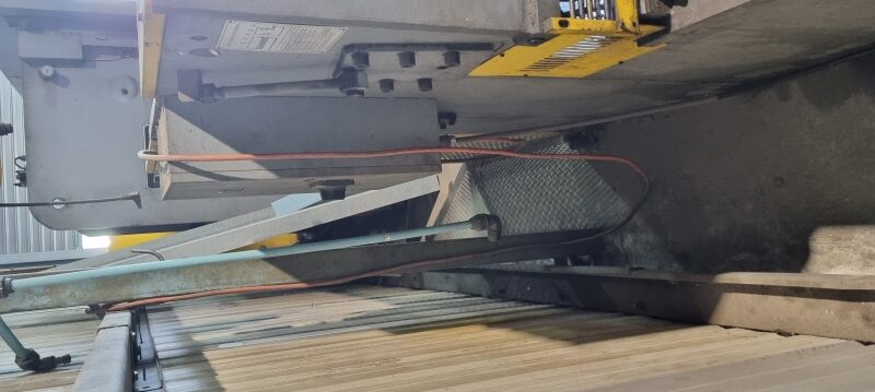 Hydraulic Guillotine Qc12Y Year 2007 Hydraulic Guillotine Qc12Y Year 2007
